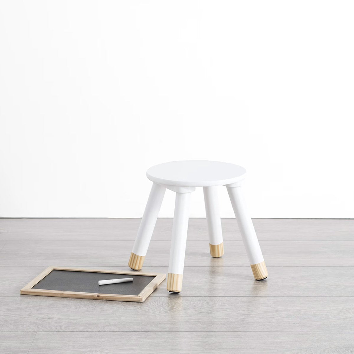 Atmosphera Kinder krukje - 2x - ivoor wit - hout - D24 x H27 cm - bijzet stoeltjes/krukken - MODESTNOVA