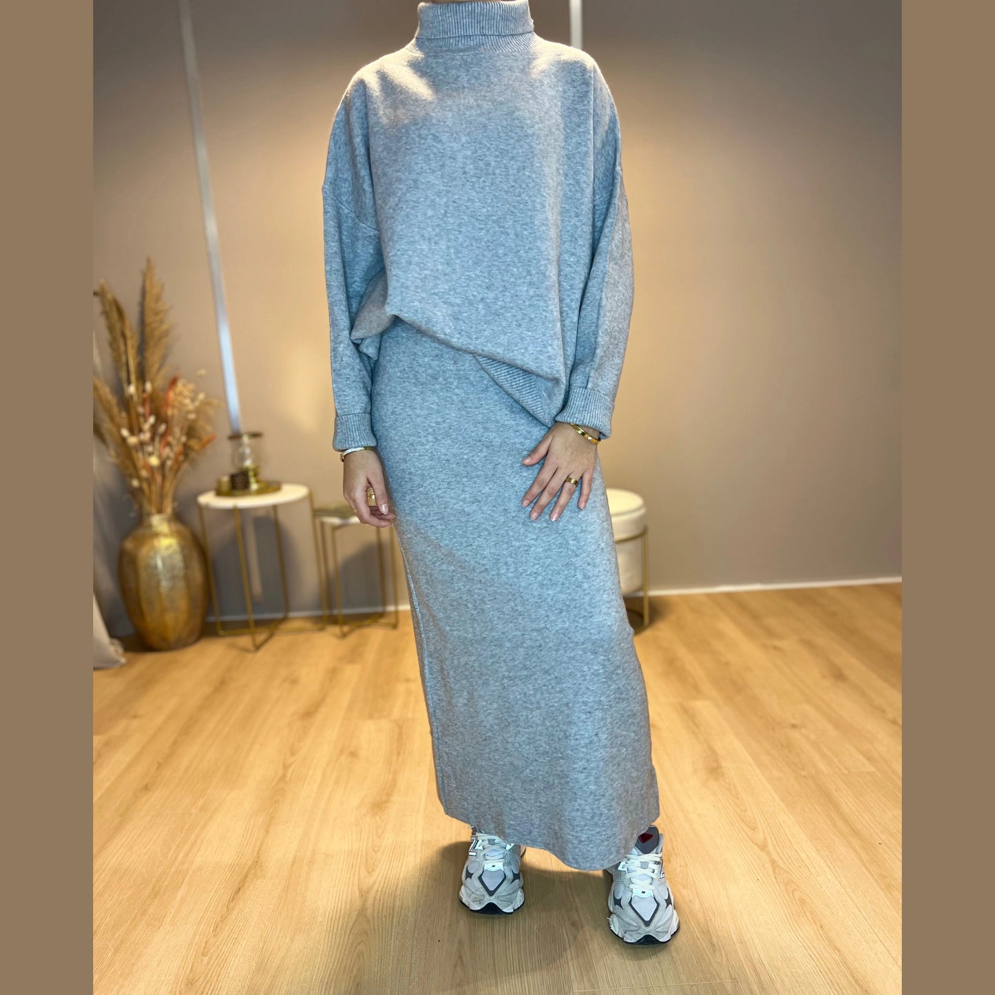 SYMA Twinset - Grijs - MODESTNOVA