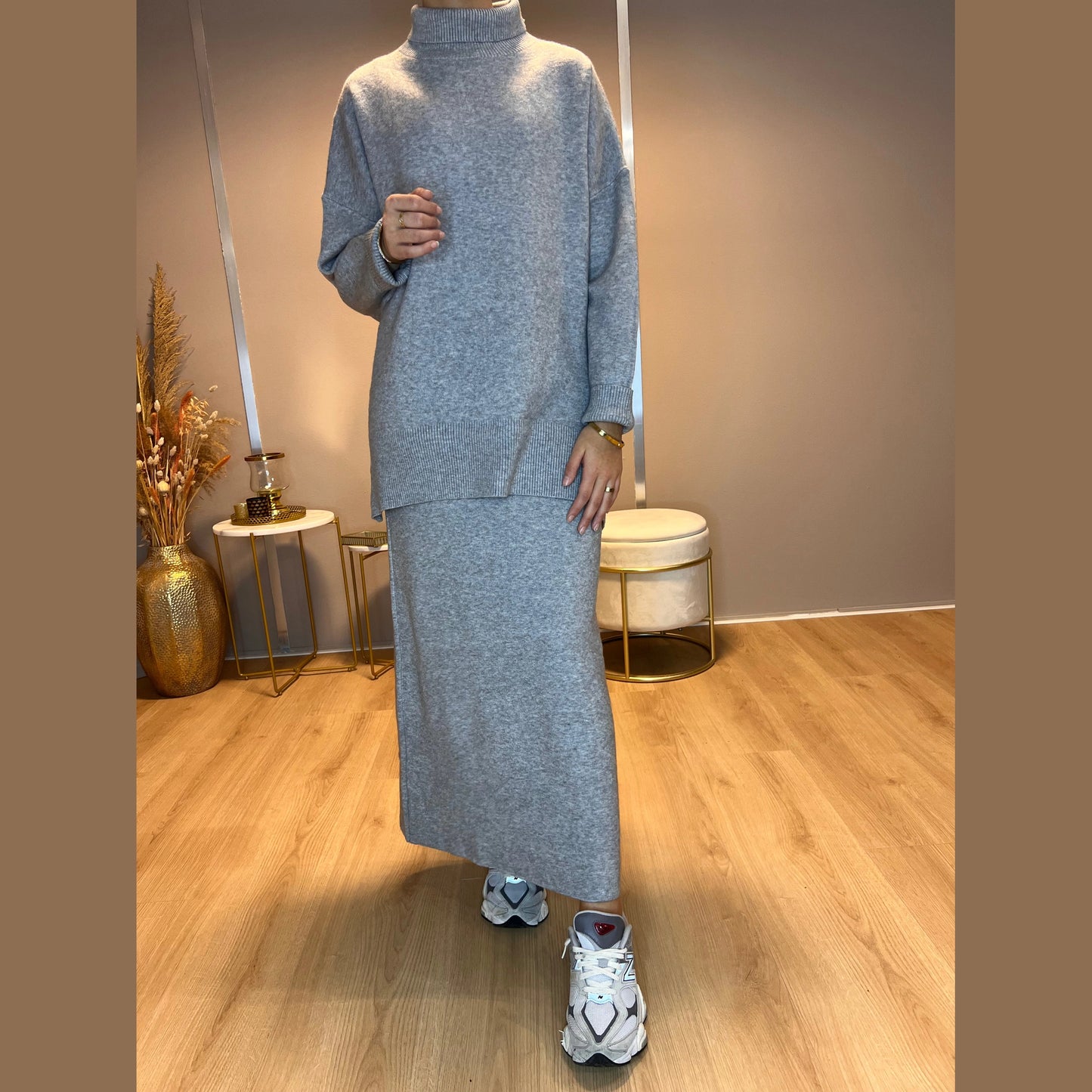 SYMA Twinset - Grijs - MODESTNOVA