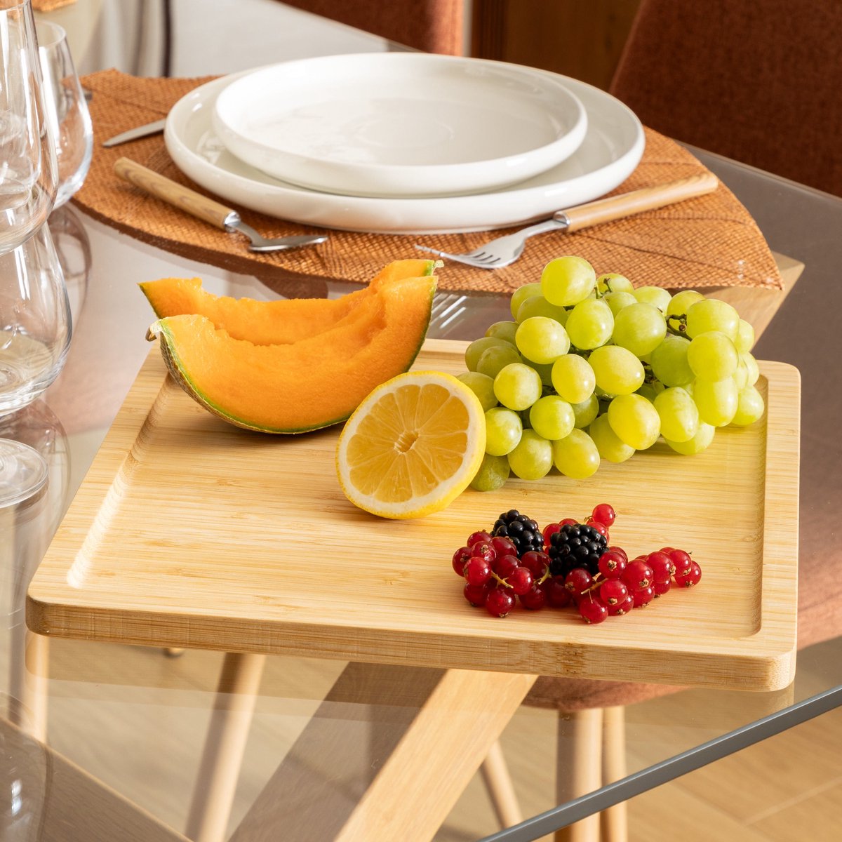 5Five Serveerplankje voor hapjes/fingerfood - 30 x 30 cm - bamboe hout - borrelplank - tapasplank