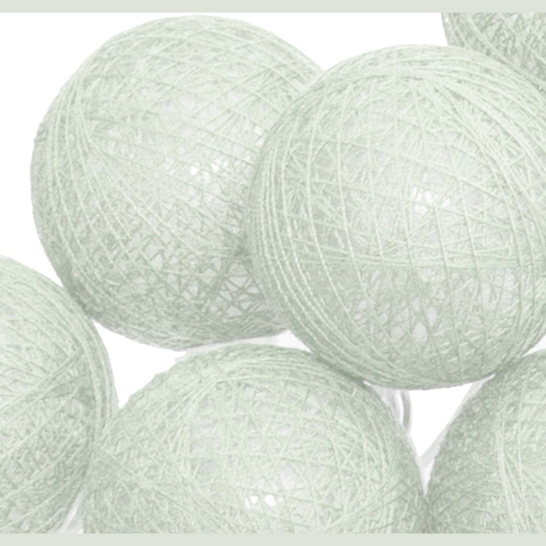 Atmosphera Lichtslinger - 10 verlichte balletjes/bollen - lichtgroen - 165 cm - batterijen