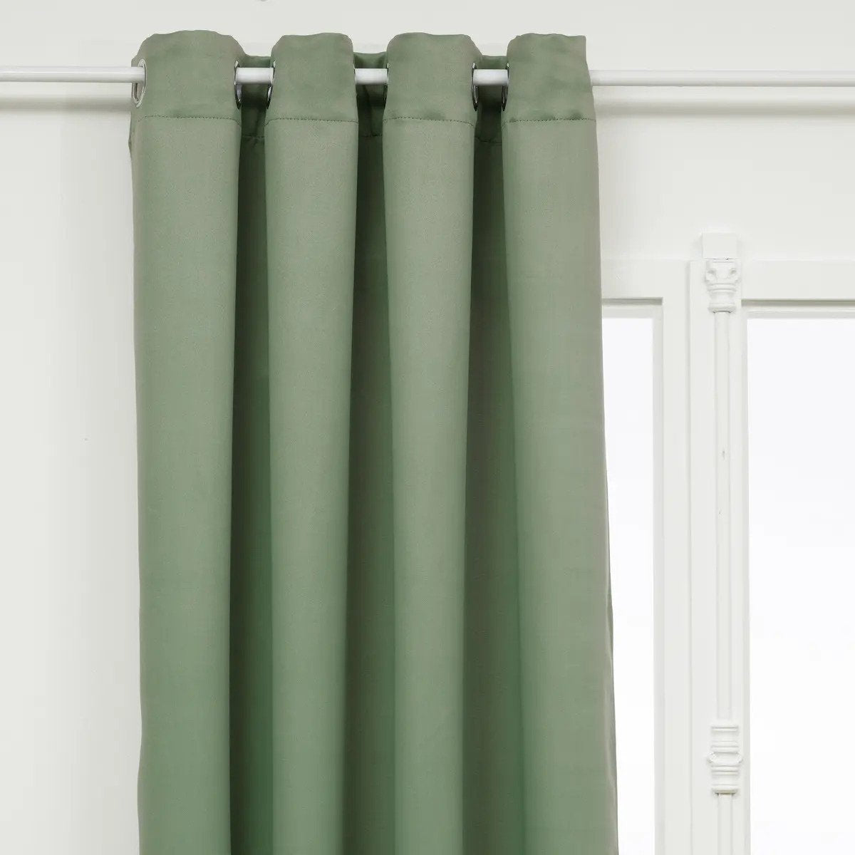 Atmosphera verduisterende gordijnen - set 2x stuks - B135 x L240 cm - mintgroen - geplooid - met ringen - kant en klaar