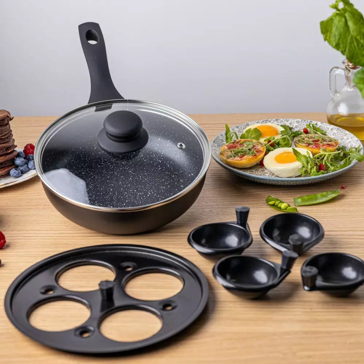 Kinghoff Diepe Koekenpan met Deksel en Eierinsert - 20 cm - Geschikt voor 4 Gepocheerde Eieren