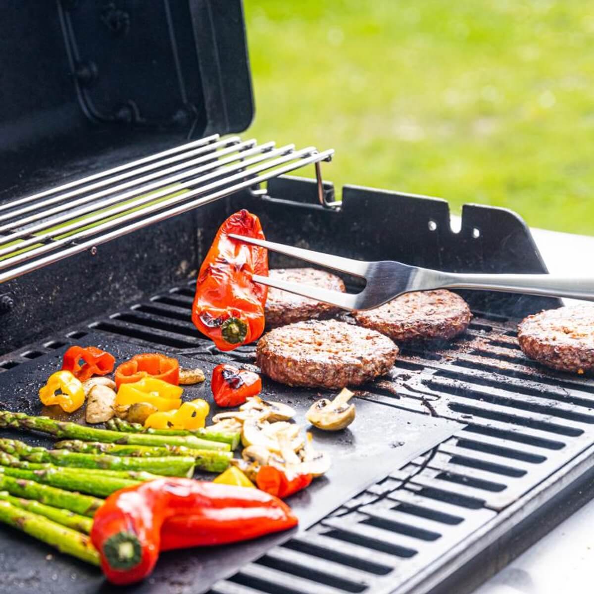 Klausberg KB-7900 Barbecue Set – 3-delige Grillset in RVS (Spatel, Vleesvork & Tang) - Giftset - Geschikt voor de Kamado / Weber liefhebbers